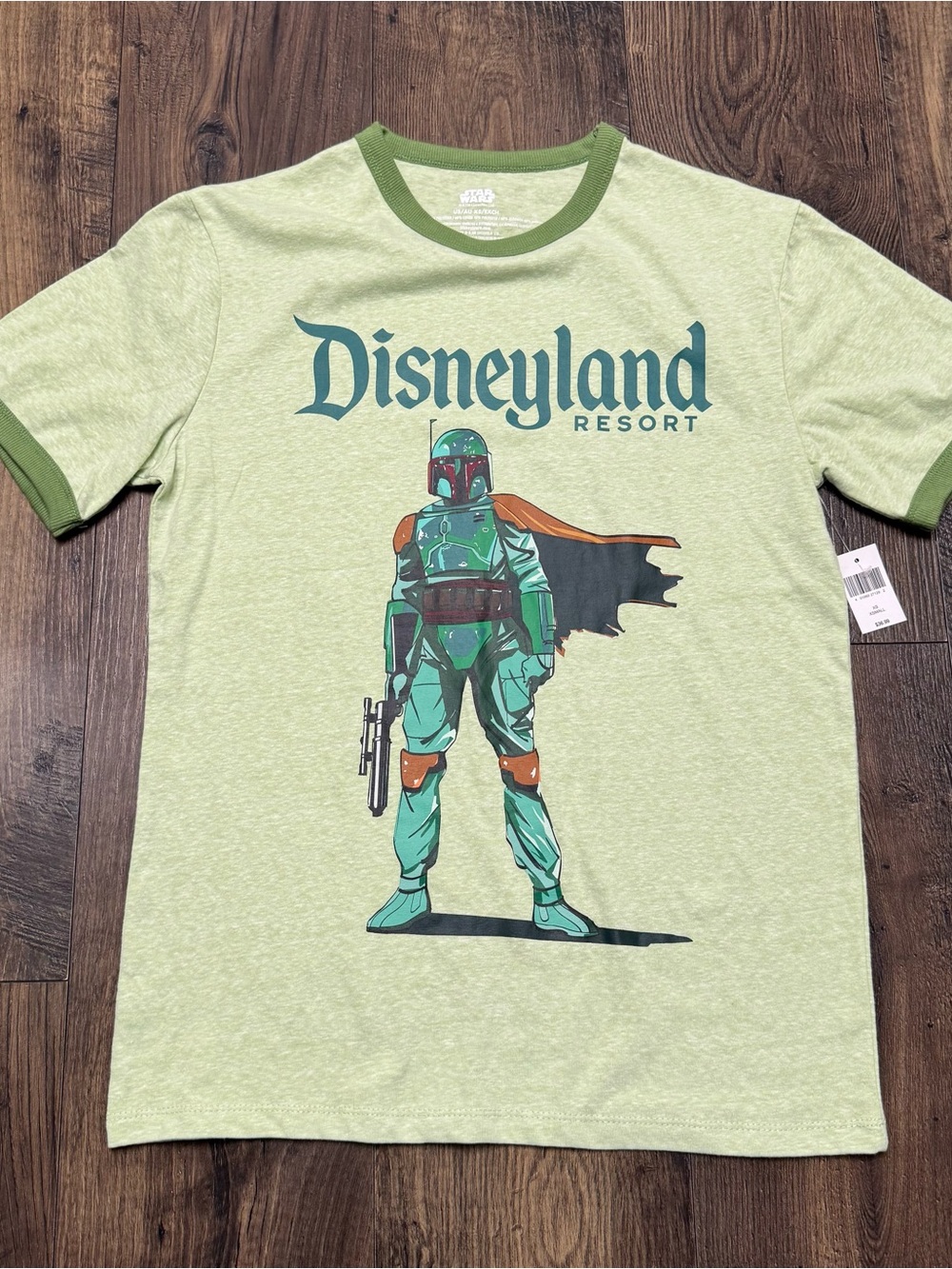 Disneyland Resort Star Wars Boba Fett Ringer T-Shirt Green XS